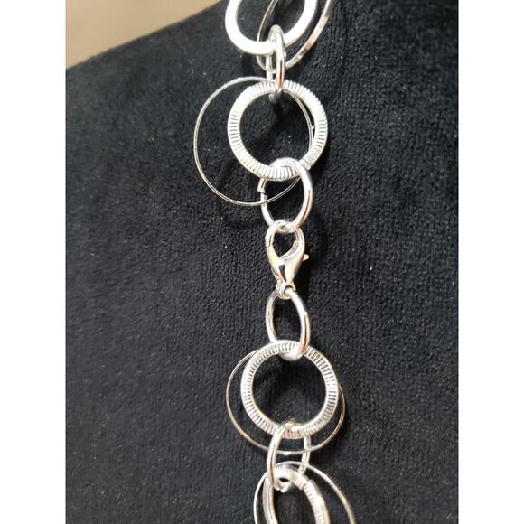 Women's Lobster Clasp Silver Tone Open Circle Link Chain Necklace - Picture 5 of 5